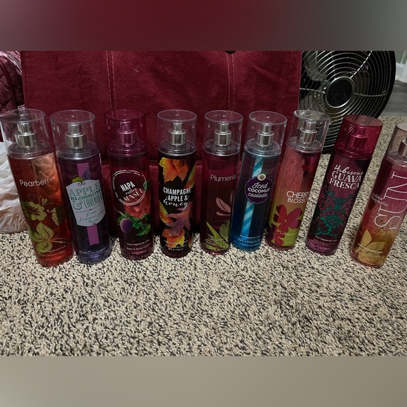 Bath & Body works spray lot